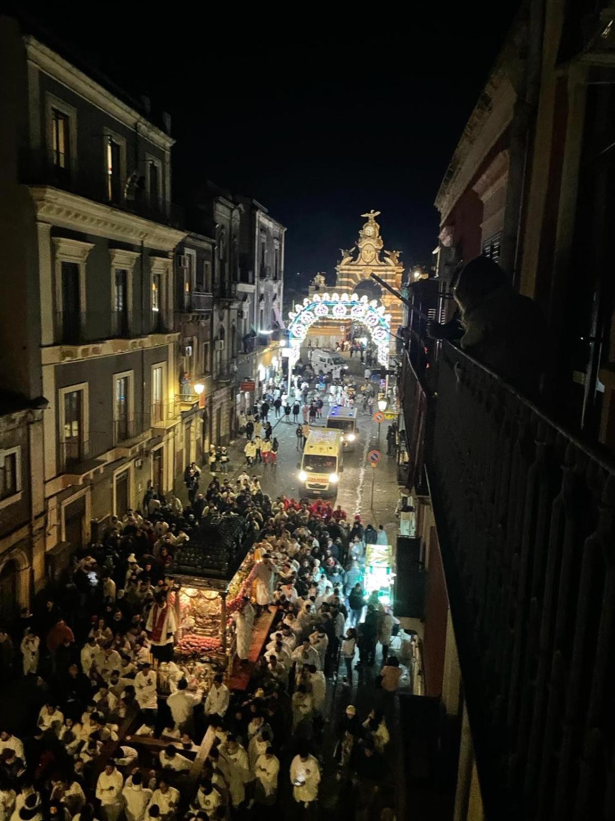 Chrilu House Hotel Catania Luaran gambar