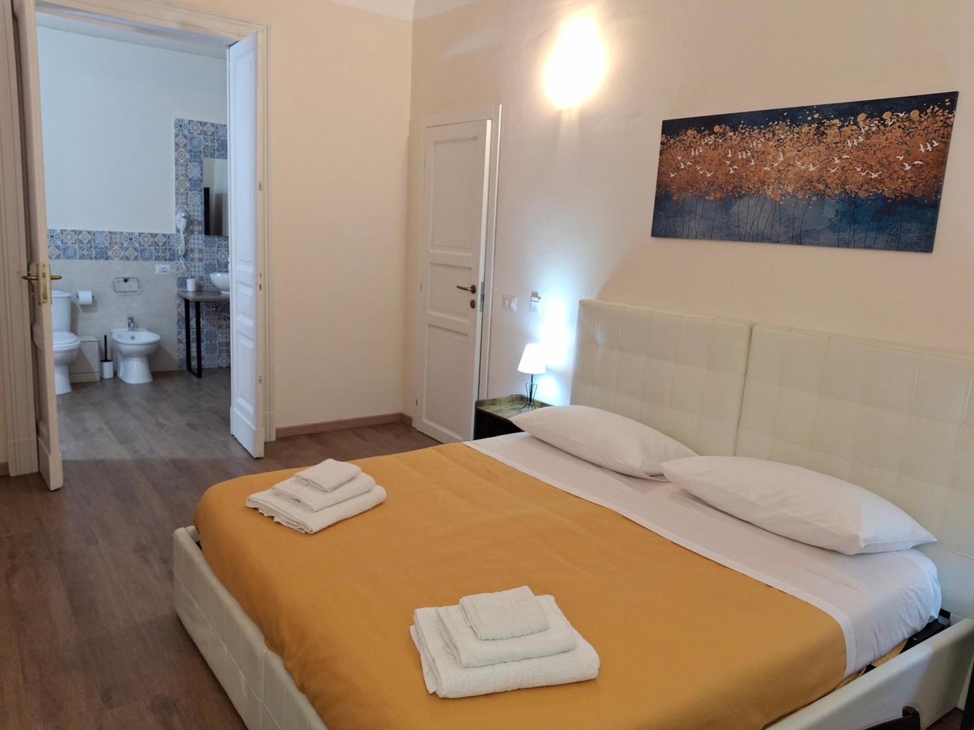 Chrilu House Hotel Catania Luaran gambar